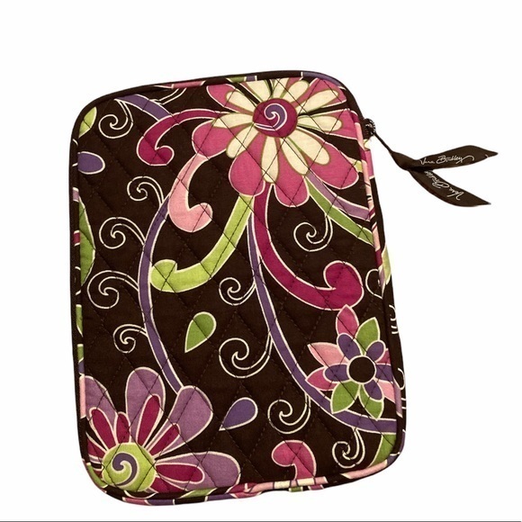 Vera Bradley Handbags - NWOT VERA BRADLEY 8”x6” Tablet/Kindle/IPad Mini case